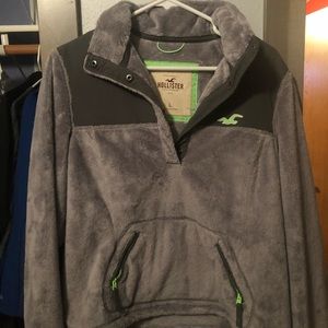 Hollister soft fleece size Large